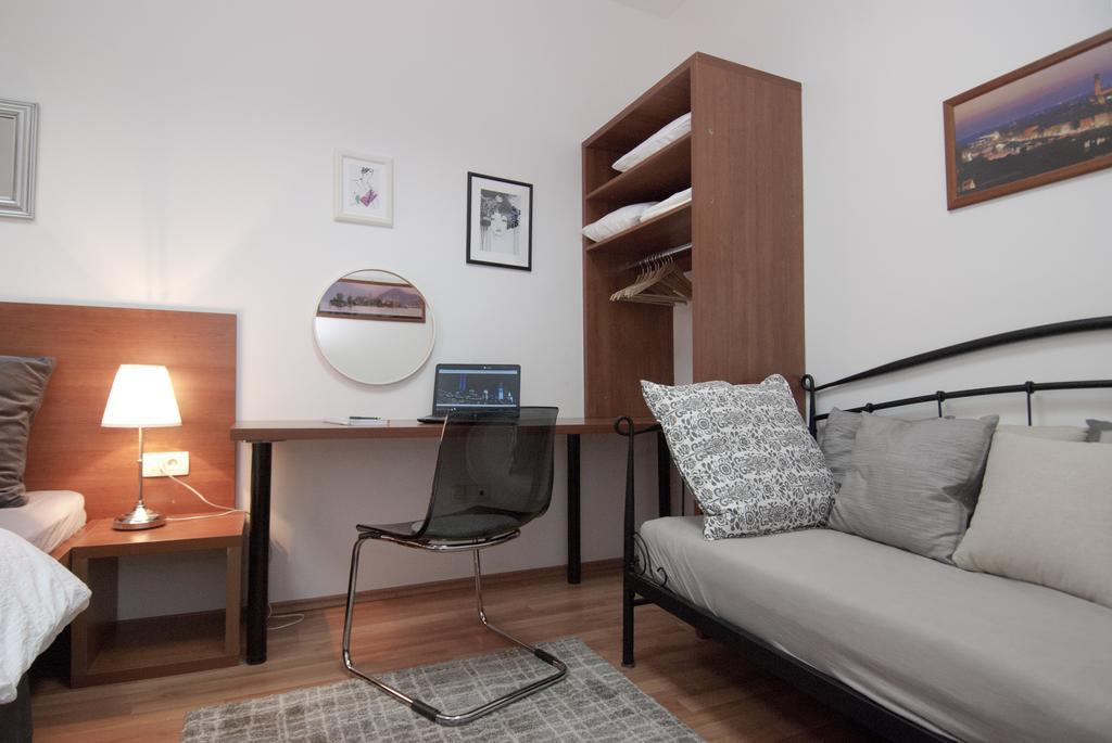 City Lights Apartment Загреб Экстерьер фото